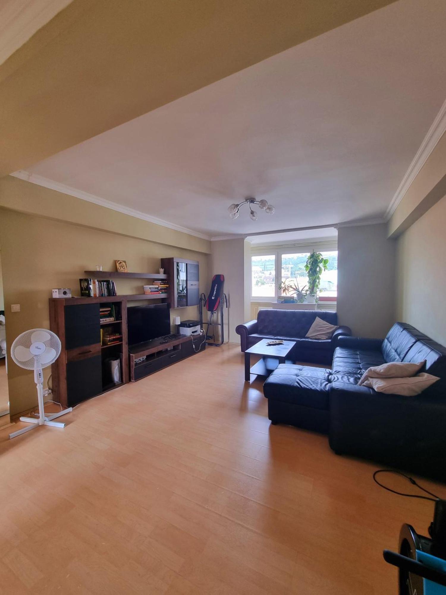 Big 4 Room Huge Apartment ブラチスラヴァ エクステリア 写真