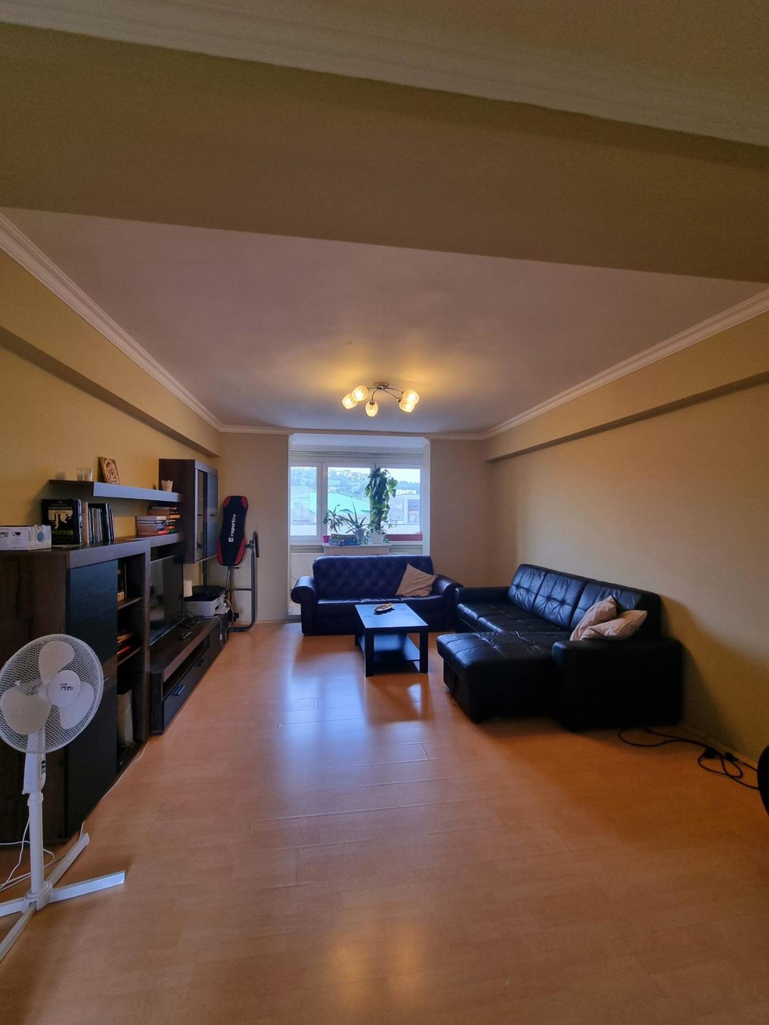 Big 4 Room Huge Apartment ブラチスラヴァ エクステリア 写真